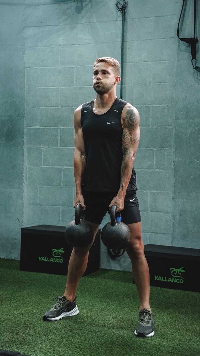 marcinhov_'s tweet photo. Workout on vacation. 🦾🇧🇷 https://t.co/7SKy4ahE4O