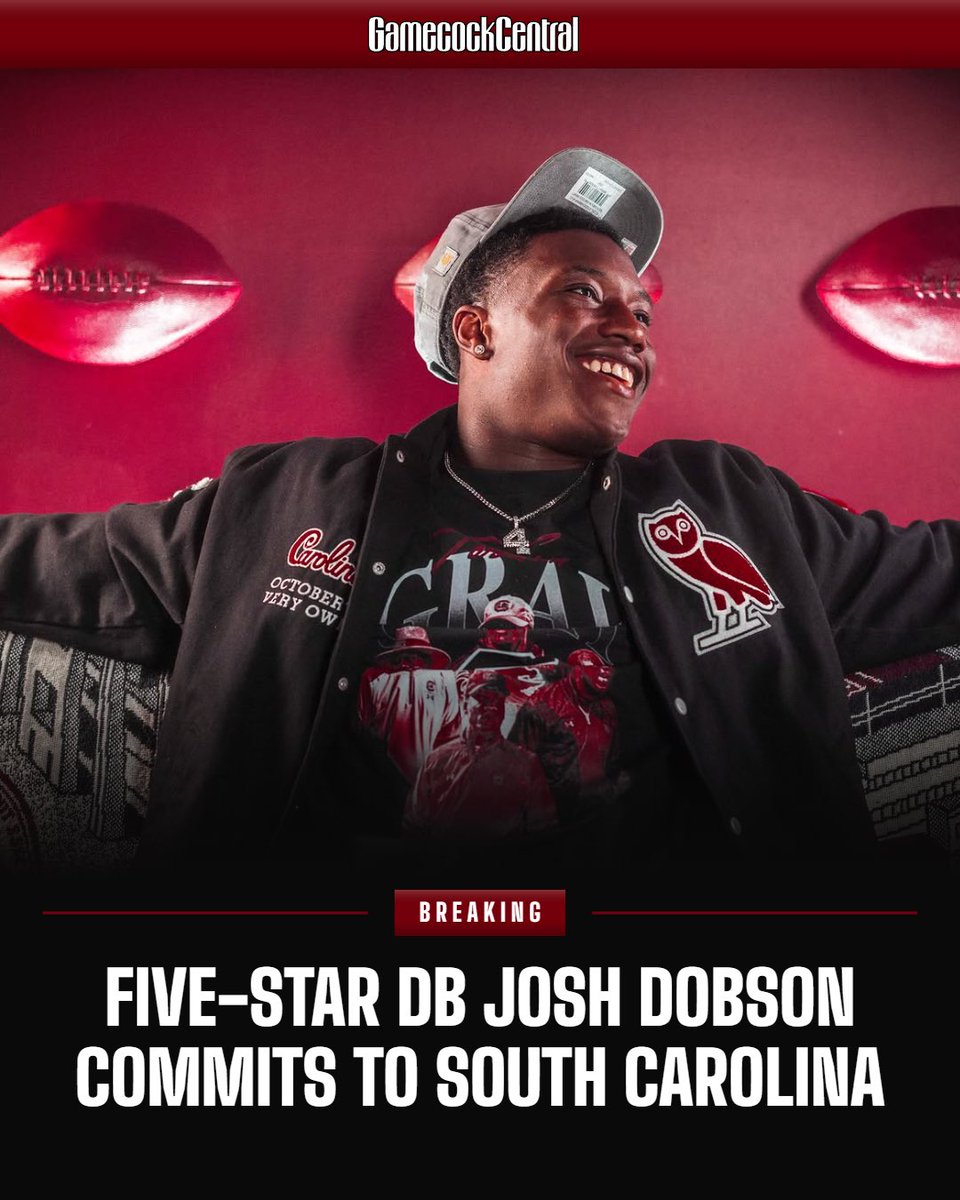 GamecockCentral's tweet photo. 🚨 BREAKING: Hough five-star CB Josh Dobson has committed to South Carolina over Michigan, Texas A&amp;M, and Auburn! 🤙

Dobson, who previously played at Catawba Ridge in SC, is ranked the No. 2 CB and No. 6 overall prospect in the class!

Read: https://t.co/3lKHUocEQ3 https://t.co/N07EyVyixt