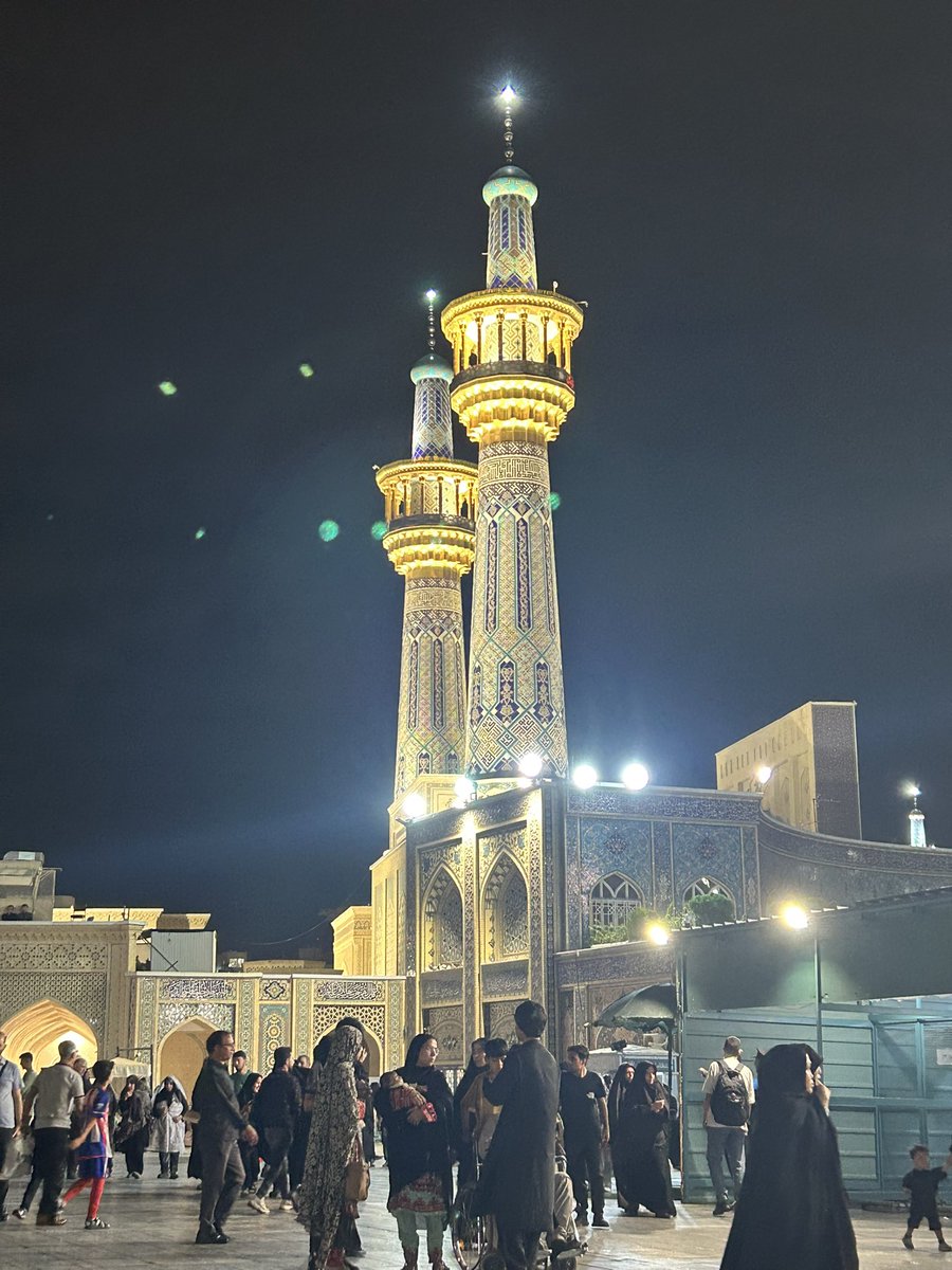 A_E_P_1979's tweet photo. أَلسَّلٰامُ عَلَیکَ یٰا عَلی اِبنِ موسَی أَلرّضٰآ أَلمُرتَضٰی https://t.co/3a7MR9aK5P