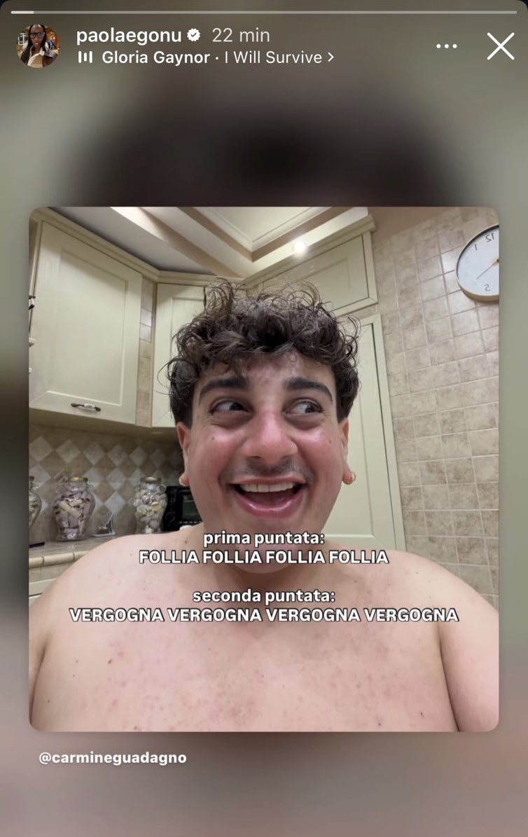 foca_mon4ca's tweet photo. madonna ma questo a 40 anni sta ancora a fare il disperato per temptation island CARMÈ T VUO TRUVÀ NA FATIC https://t.co/azLCh71kij