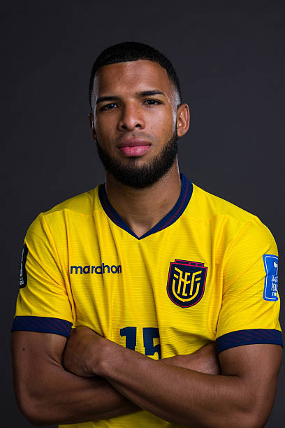Pumas En La Piel tweet media