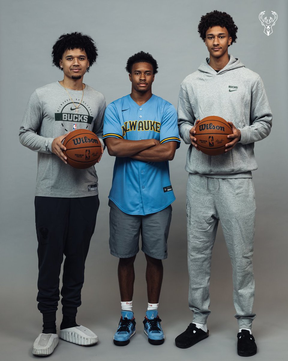 Milwaukee Bucks tweet media