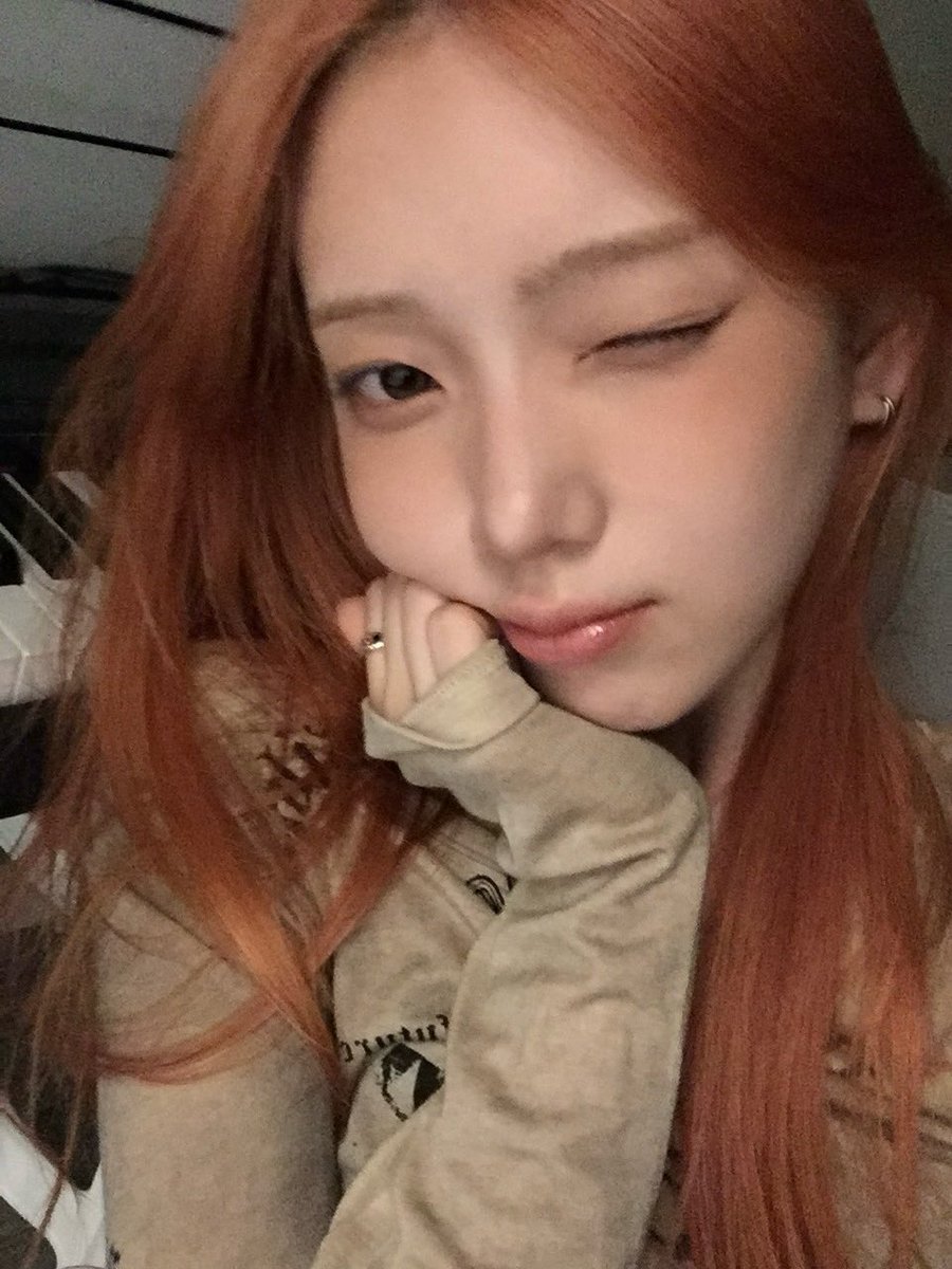 meltchild's tweet photo. 아니 예으닝도 머리 색이 빠졌오 ㅠㅠ

260701 Berriz #박예은

#언차일드 #Unchild #WeAreUnchild https://t.co/adbK7F4cgx