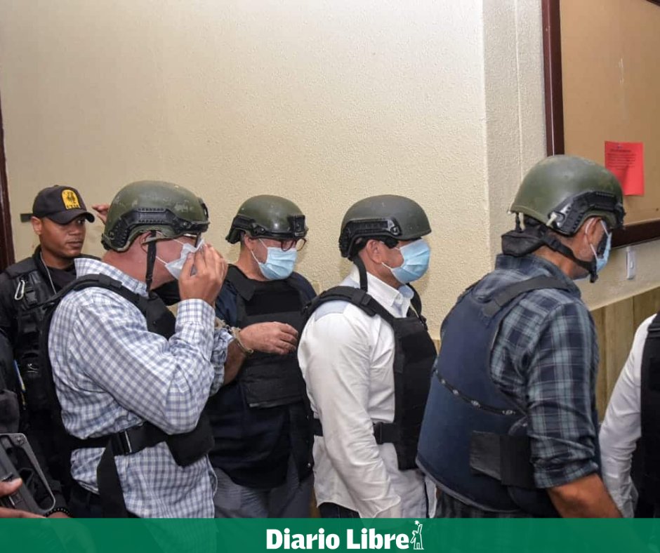DiarioLibre's tweet photo. ⚖ |#JusticiaDL| Caso corrupción en EDE: niegan entrega de bienes a exjefe de seguridad de Edenorte
🔗https://t.co/inIPFztRtF
#DiarioLibre #Sobornos #Edes https://t.co/IlvS77BLJg