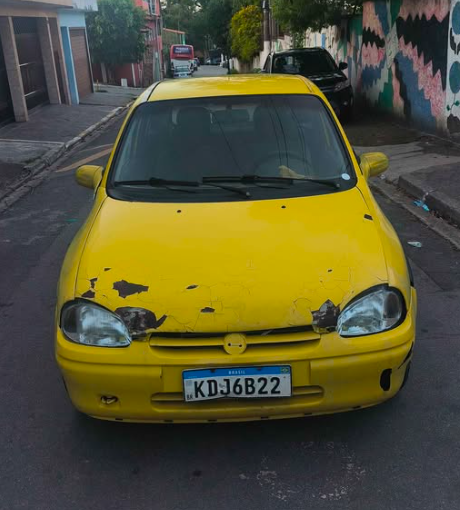 Fotosdofreixo's tweet photo. ''1998 Chevrolet corsica''
''R$15.000''

''Corsa Wind versão Piquet 1998 Carro Raro pra quem Pretende Restaurar carro Ótimo de estrutura.'' https://t.co/Ye6mxCPcsr