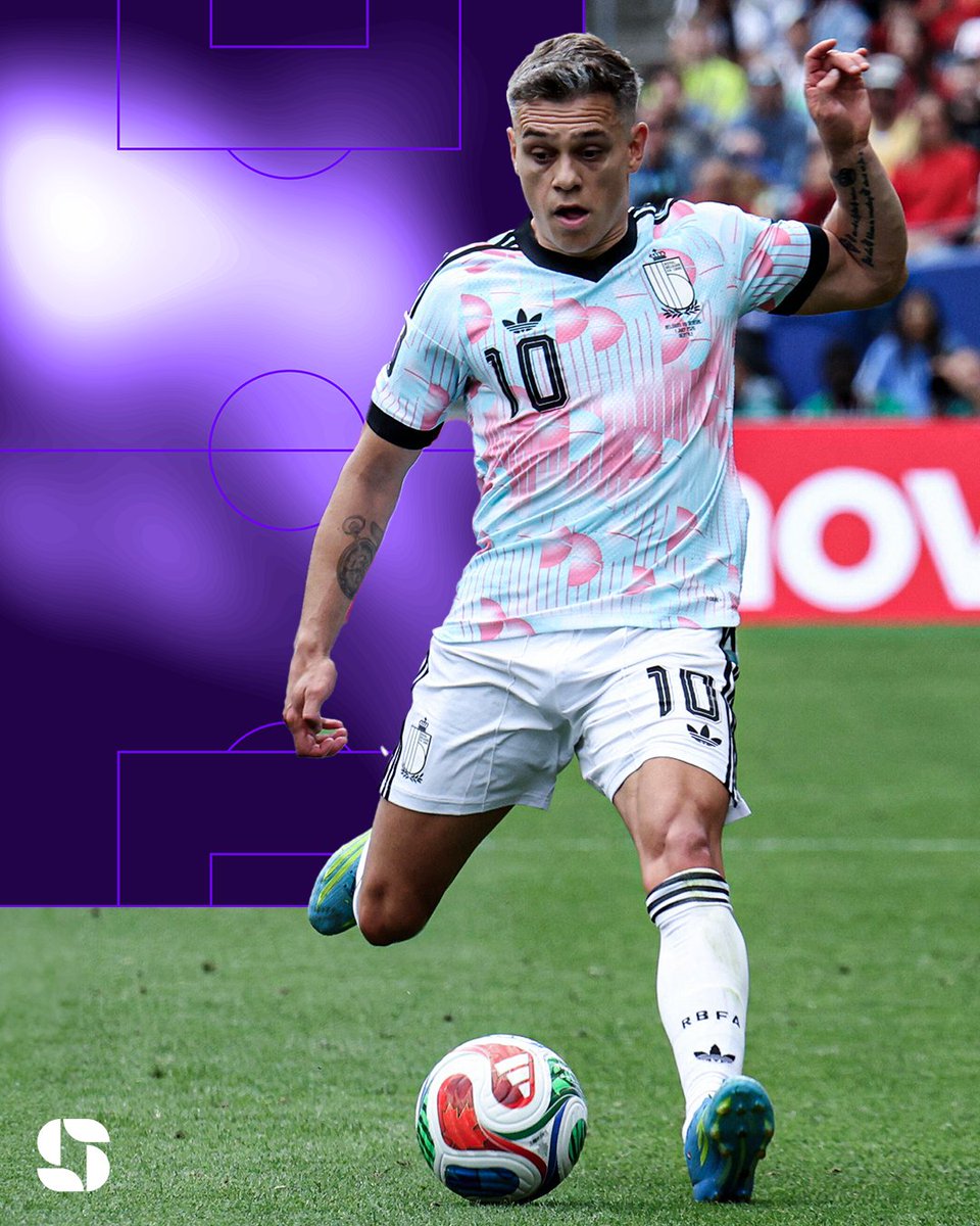 Squawka's tweet photo. Leandro Trossard has created more chances (16) than any other player at the 2026 World Cup. 🪄

His game by numbers vs. Senegal:

61 touches
34/43 successful passes
8x possessions won
7 duels won
6 passes into final third
4 touches in opp. box
3/4 successful take-ons
3 fouls won
3 chances created
1 big chance created
1 assist

Three G/A in his last two games (2G 1A). 🇧🇪