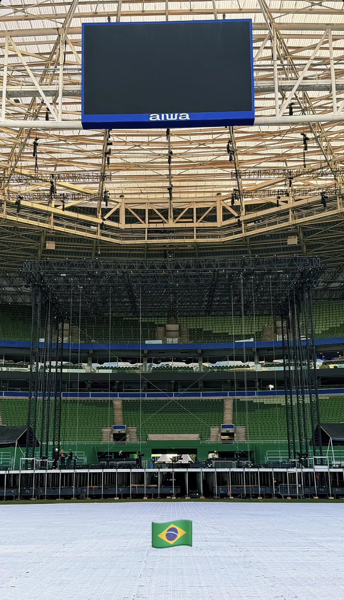 ENHYPEN_Brasil's tweet photo. MAIS ALGUMAS IMAGENS DA MONTAGEM DO PALCO PARA O SHOW DO ENHYPEN!! 🔥 

@ENHYPEN_members @ENHYPEN #ENHYPEN #엔하이픈 https://t.co/8ndyJQHNie