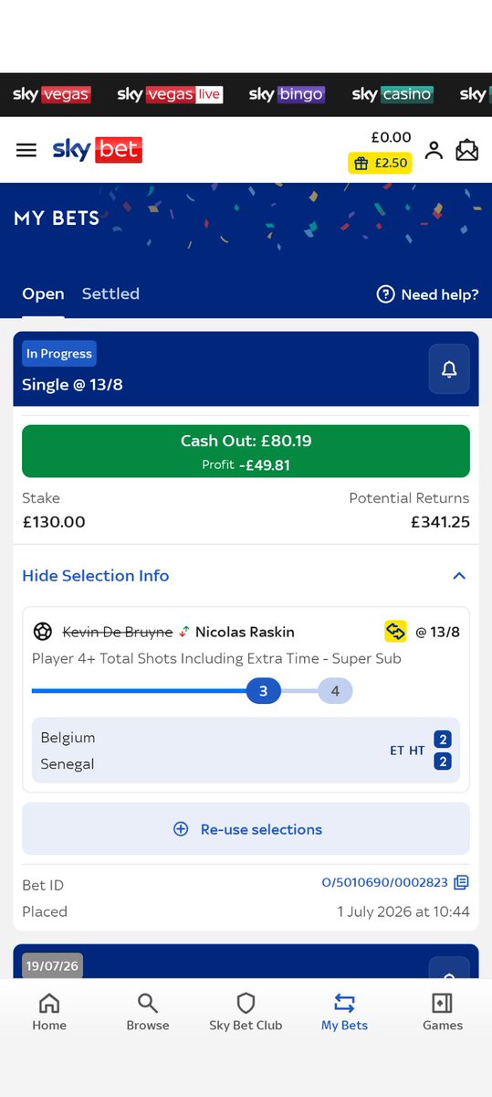 djm1678's tweet photo. @48lvi @OptaJoe Usually agree with them but the fact it showed as a shot then got taken away only for him to then have a header counted which would have made this win is annoying. https://t.co/CyevkDMy8Y