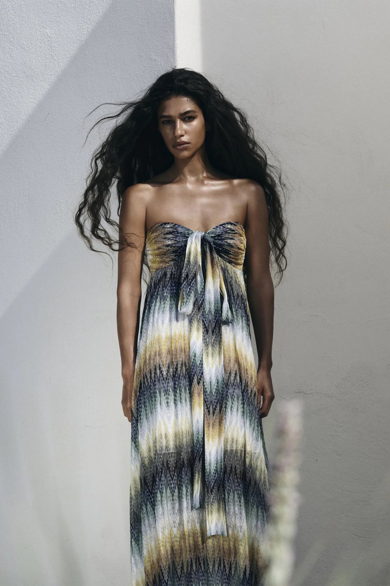 Missoni 2027Resort 「色を使う」となると、鮮やかさや華やかさが思い
