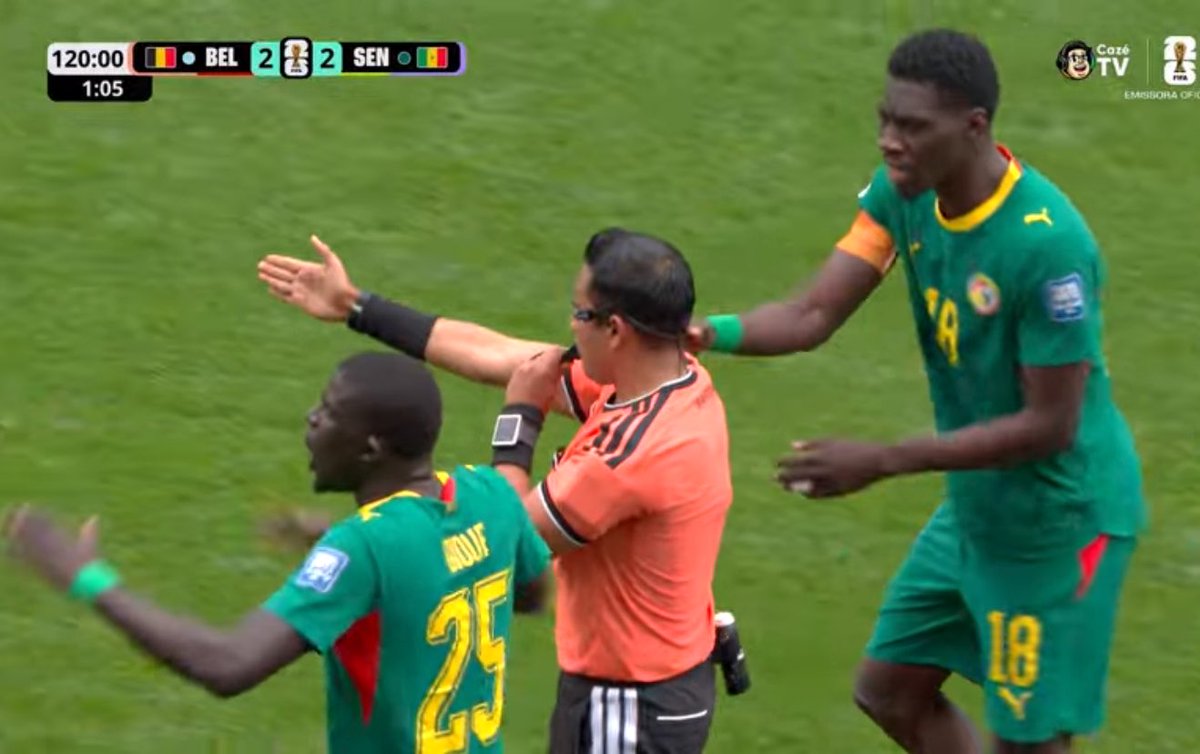 CentralDoBrega's tweet photo. PÊNALTI PRA BÉLGICA

NO ÚLTIMO MINUTO DA PRORROGAÇÃO 

É A CHANCE DA VIRADA.

INCRÍVEL https://t.co/ENIfbxFDUr