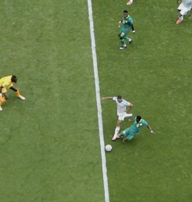 ofootball__'s tweet photo. PENALTY to Belgium https://t.co/Ue24CrpQ2v