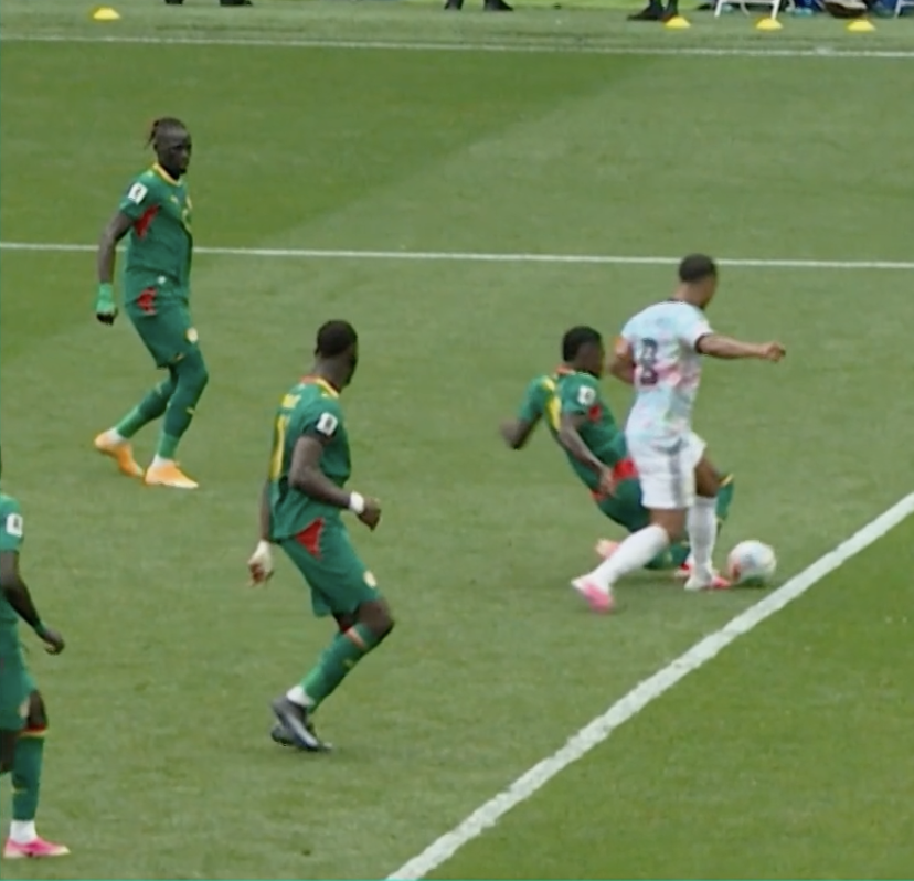 ofootball__'s tweet photo. PENALTY to Belgium https://t.co/Ue24CrpQ2v