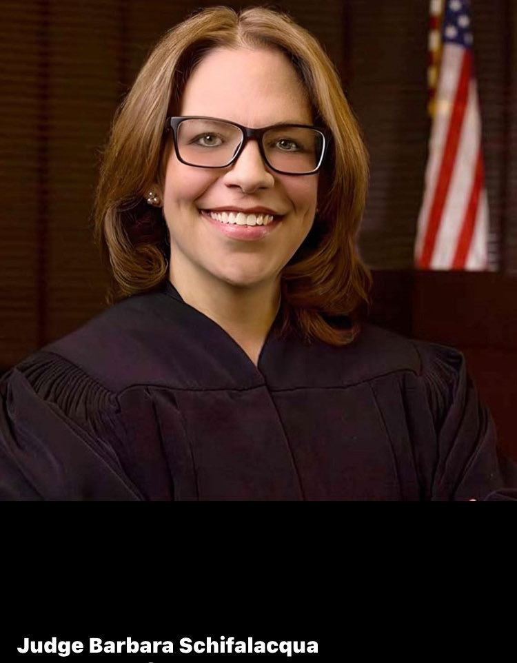 WEdwarda's tweet photo. @ImMeme0 The disgrace of a Judge who granted bail to this freaking lunatic. https://t.co/QnUrqoxVL8
