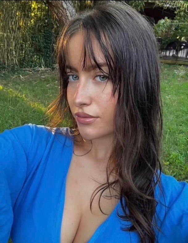 Raztorx's tweet photo. L'irl d'un abonné elle est incoryable et adore faire plaisir alors régaler vous #exposed #leak #irl #shared https://t.co/uc5nbSMeFz
