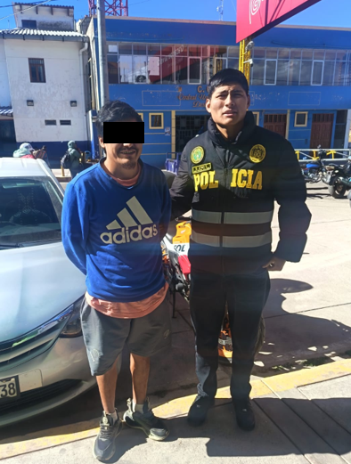 Regpol_Puno's tweet photo. #Puno📸 I Efectivos del Área de Policía Judicial y Requisitorias detuvieron a un sujeto de 34 años, quien registraba requisitoria por el delito de conducción en estado de ebriedad o drogadicción, solicitada por el Segundo Juzgado Penal Unipersonal de Ventanilla, Callao – Lima. https://t.co/njczANnoMh