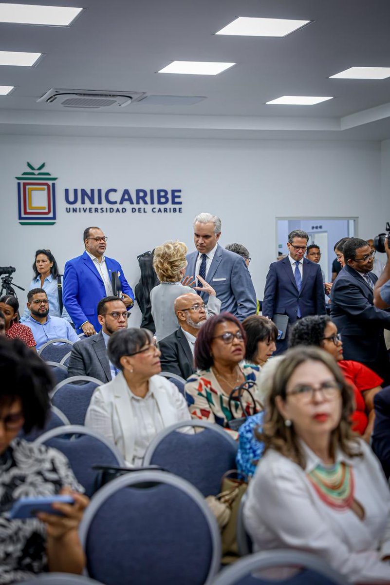 EducacionRDo's tweet photo. ¡Por una educación de calidad, continuamos escuchando a los distintos sectores del país 🇩🇴! ✅ 

Hoy dimos apertura a la Asamblea para la Consulta Sectorial de las Instituciones Integrantes del Pacto Nacional para la reforma Educativa📚, un espacio de diálogo participativo y representativo que tiene como meta la búsqueda de ideas y propuestas para la construcción de un nuevo sistema educativo. 

El objetivo de este espacio es responder a la necesidad de una transformación profunda de la educación dominicana.
