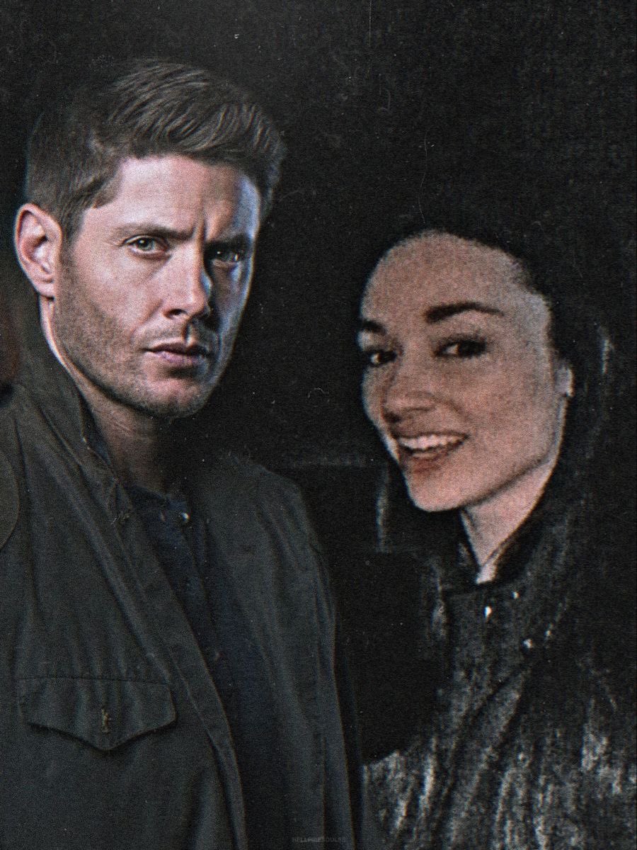 AllisonArgr8's tweet photo. Me and my sexy hunter https://t.co/yNc2xwpPUN