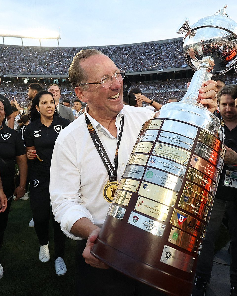 informafogo's tweet photo. John Textor está oficialmente fora do Botafogo. https://t.co/QInE8ZVsHq