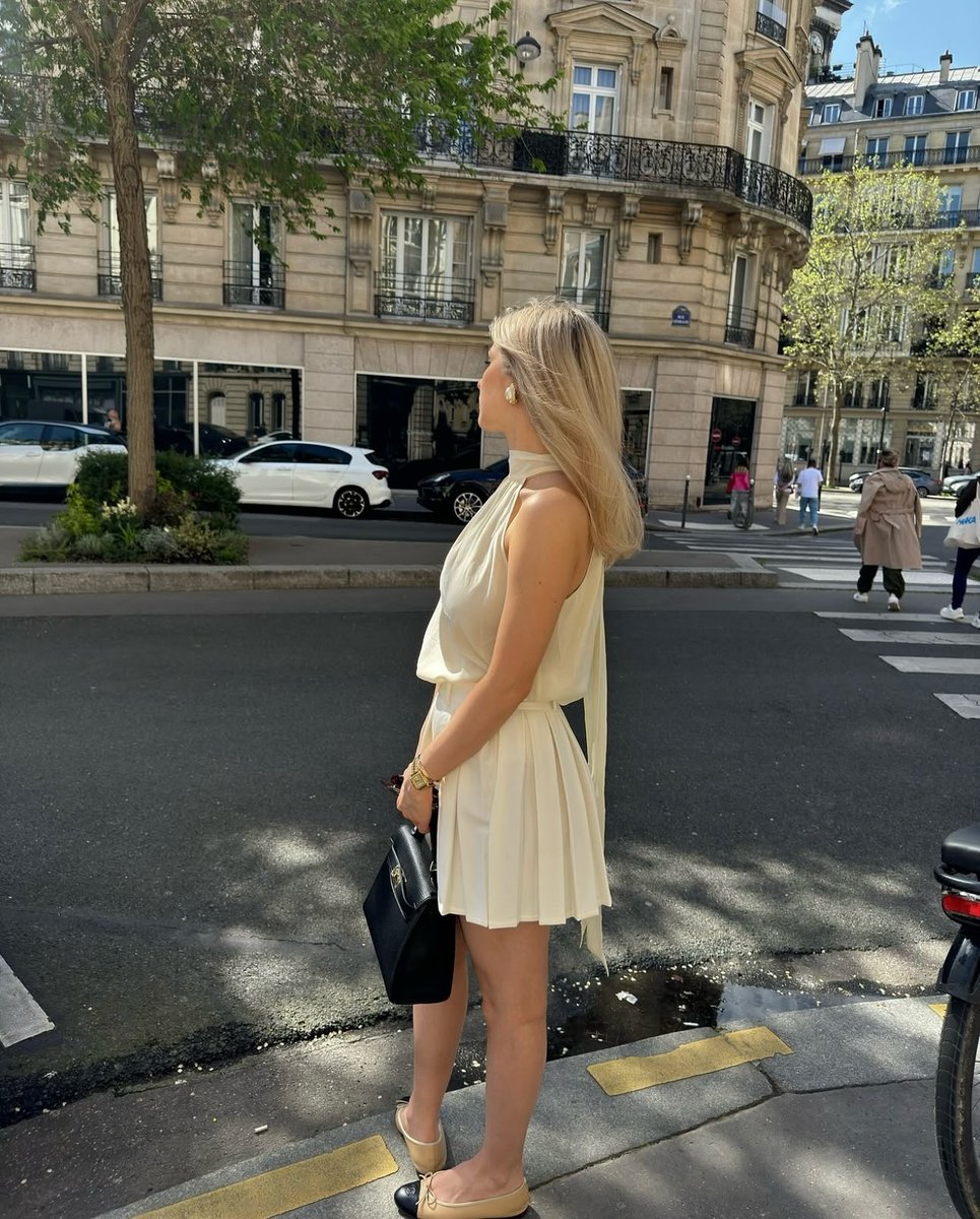 Emma1996a's tweet photo. Some days don't need a caption https://t.co/ydR5z2Ck5X