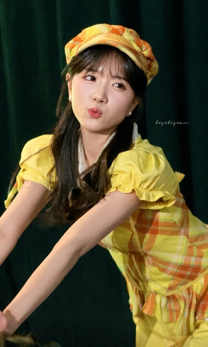 bijibijian's tweet photo. Gracie JKT48
Theater Sementara Jogja Day 1 https://t.co/ywASquVXUH