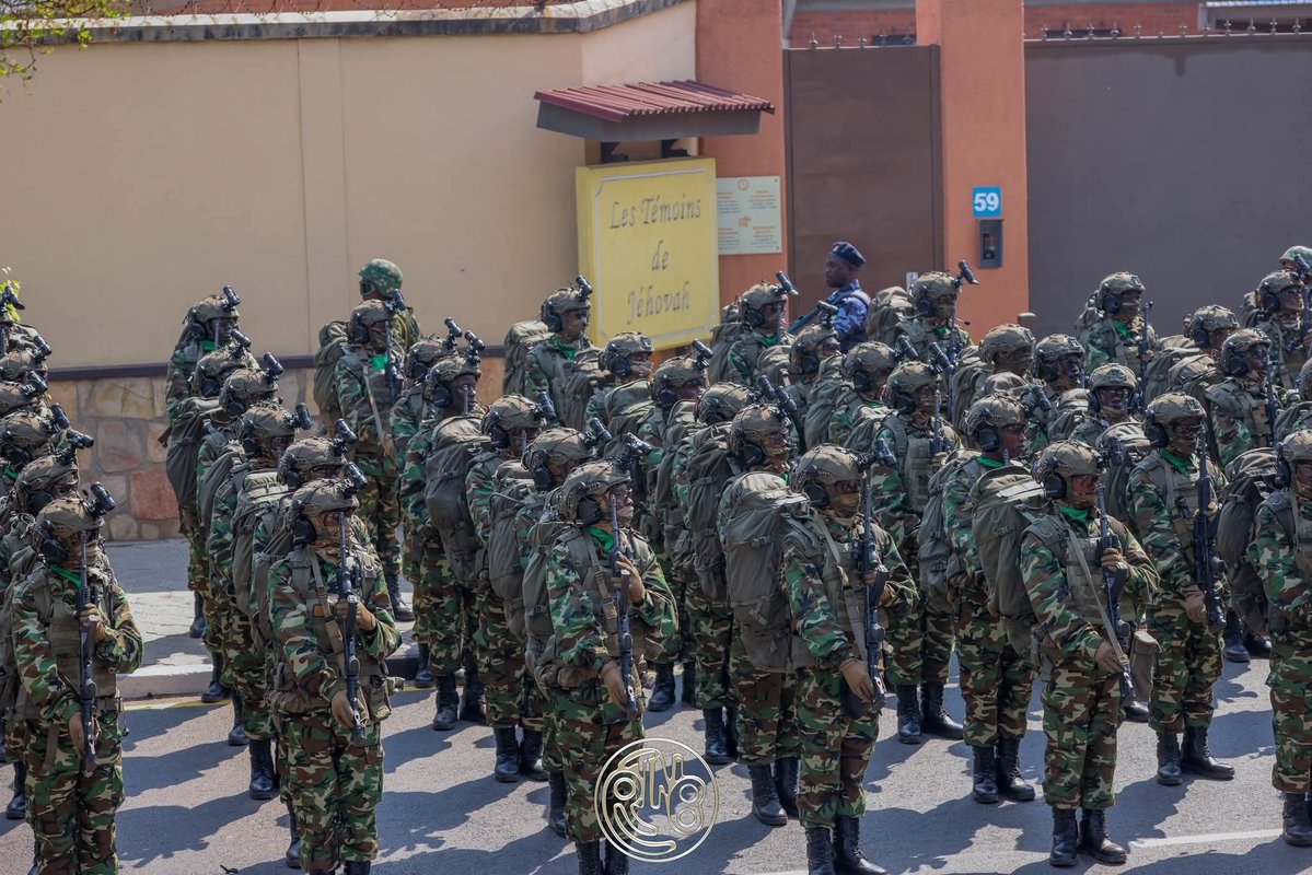 semavumba's tweet photo. Special forces. 
Ngiyi impamvu Abanyarwanda batinya Abarundi... https://t.co/TpxZJTIJiz