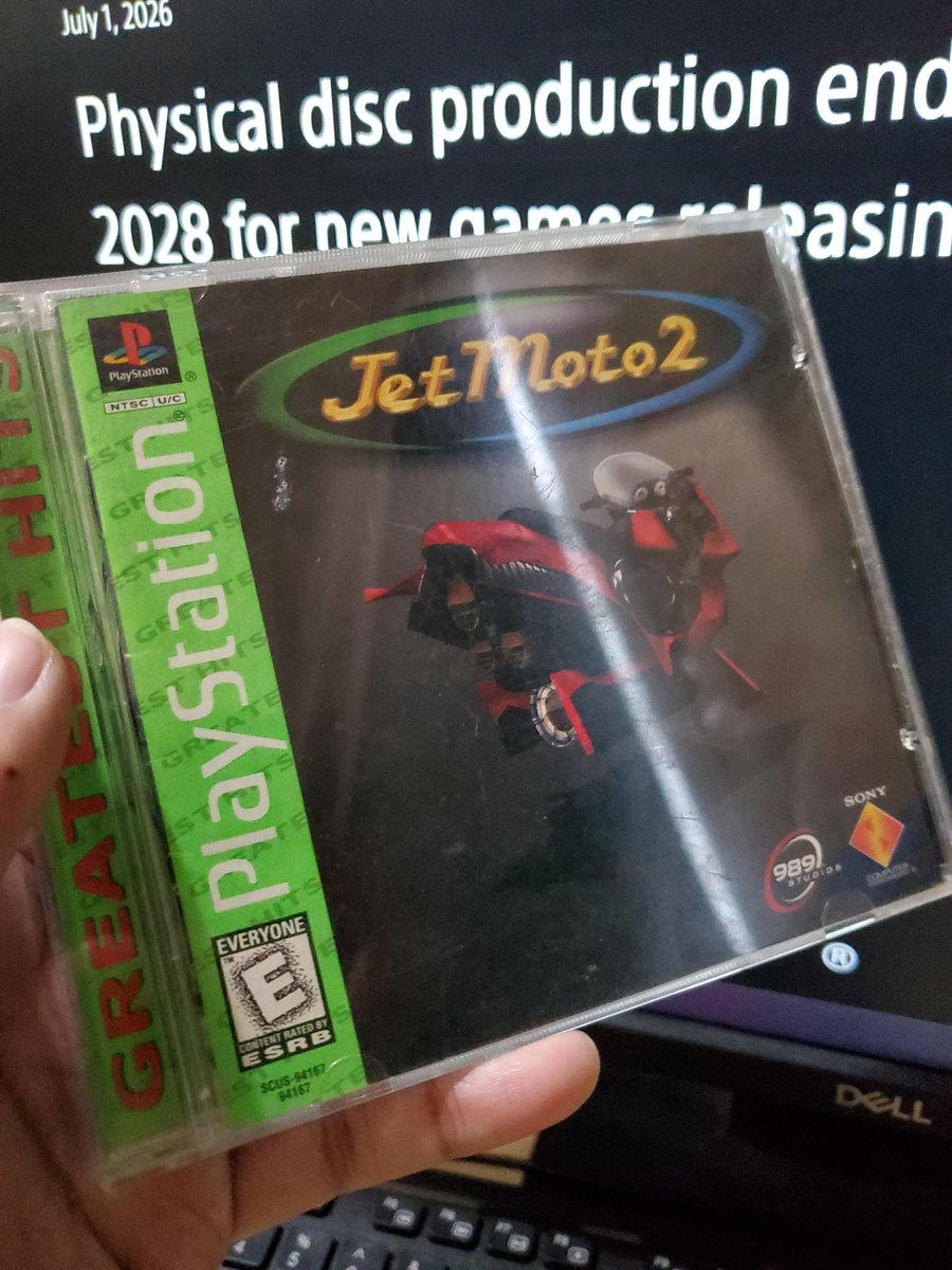 JetMotoCentral's tweet photo. Don't mind me just taking some nice photos of my physical copy of Jet Moto 2 Championship Edition. https://t.co/IHpbDeVgGx