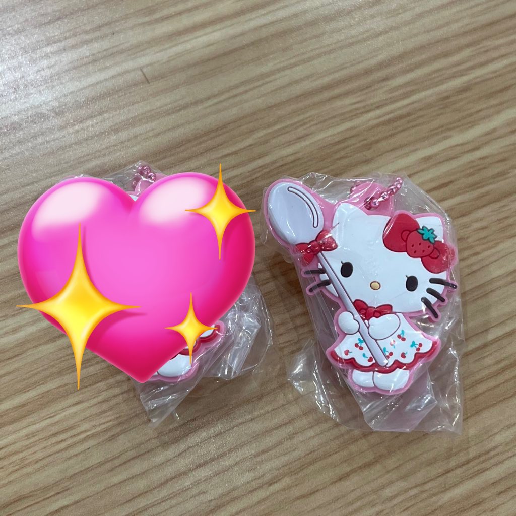no13_211's tweet photo. メゾピアノ ハローキティ カプセルラバーマスコット　ガチャガチャ　交換

譲:キティ ベリーver

求:ベリエが映っているもの

7/4都内、横浜手渡し、他日程名古屋手渡し、郵送
お心当たりのある方はお手数ですがご連絡をお願いいたします https://t.co/MOj8lVpa2Z