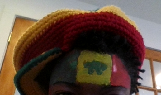 MadebyTanzi's tweet photo. I found my hat so who really won? https://t.co/xGhRkdBepm