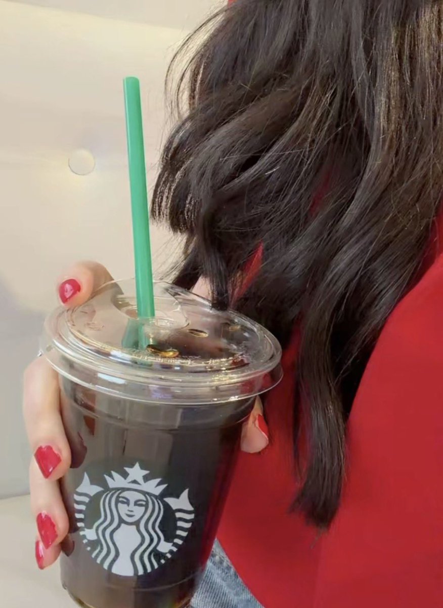 LoLo2018_'s tweet photo. ألقاك وكل الود في قربك ألقاه ♥️ https://t.co/8n1M3slguD