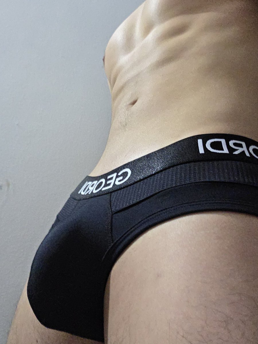 DavidFelipe6969's tweet photo. Follow y te enseño los otros colores que tengo 🥵 https://t.co/unc3uJ4pVe