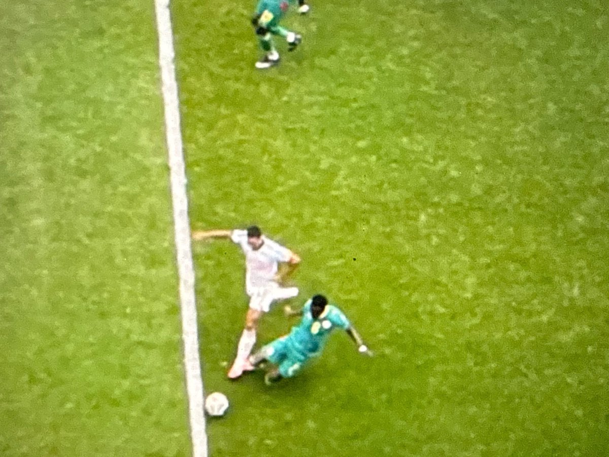 _kobbyphocus's tweet photo. ‼️🗣️Thierry Henry on the Senegal penalty: 

“I know it’s difficult to make decisions at that crucial moment as a referee, but I think he was too harsh considering the time of the game. If you swapped the jerseys, it was never going to be checked by VAR.” https://t.co/JuP4D8yEeW