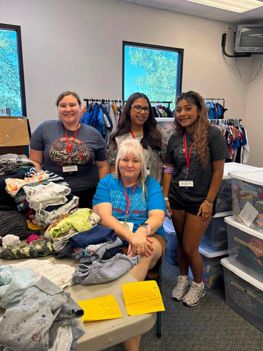 MarlandHome's tweet photo. Thank you, Oklahoma SkillsUSA Summer Leadership Institute! 💛 Four groups spent two days serving on our campus, tackling projects big and small. Your hard work made a lasting difference, and we're so thankful for each of you! https://t.co/bwov4s0dct