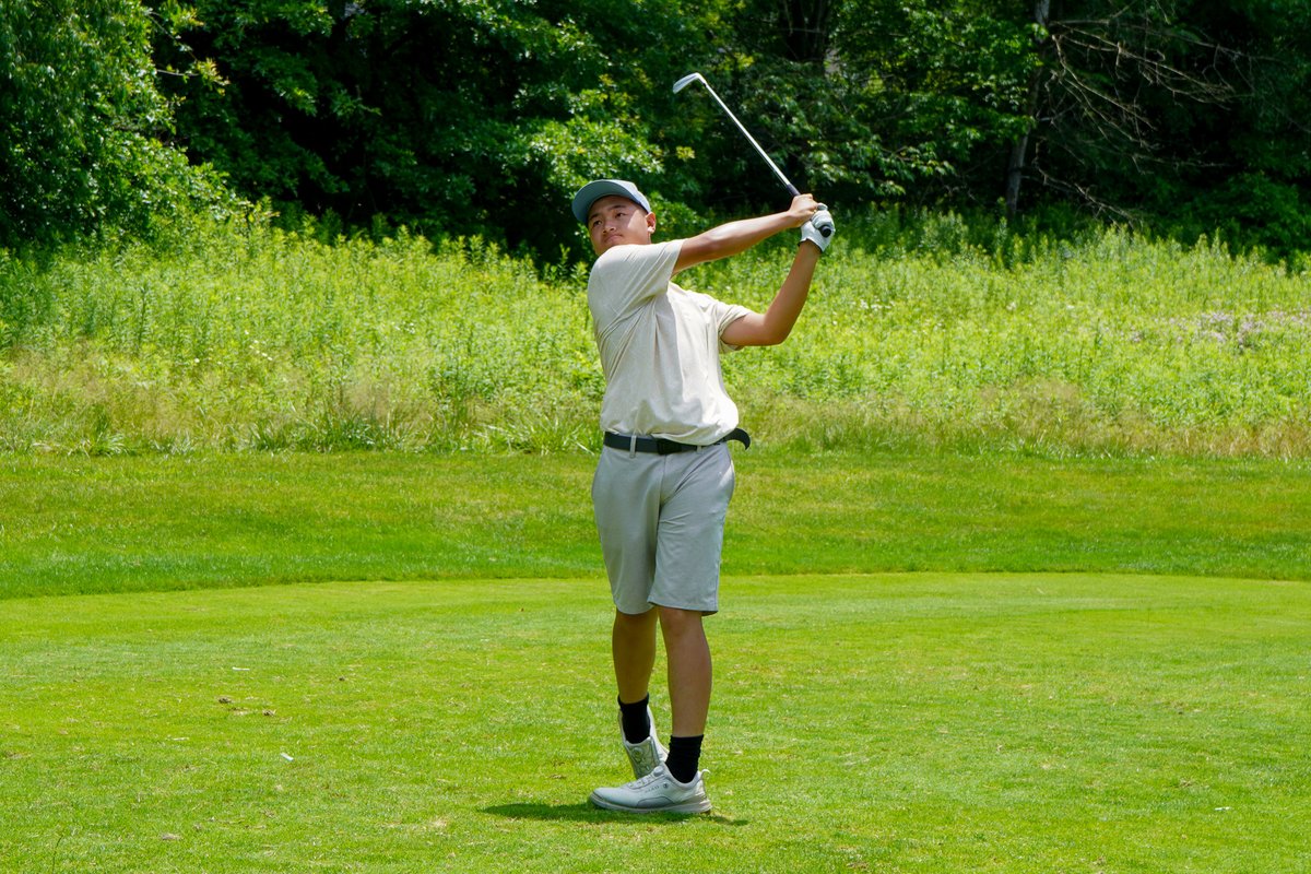 AJGAGolf's tweet photo. Race to the top 🔝

Dino Chui (-5) leads after the first round of the #ToftreesJAS, carding three birdies on the back nine to bring him to the top. https://t.co/ZAj21ex0Sg