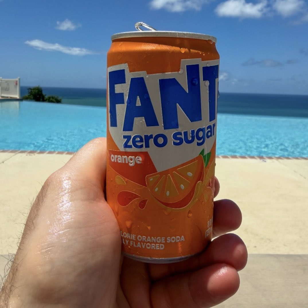 DeanTTraining's tweet photo. Soda has actually become the ultimate IQ test

Think calorie-filled soda is better for you than zero sugar/diet soda?

Probably smooth brained

Think zero sugar/diet soda is both healthier than calorie-filled soda &amp; one of the best tools for weight loss?

200 IQ https://t.co/YzIPV8kxb7