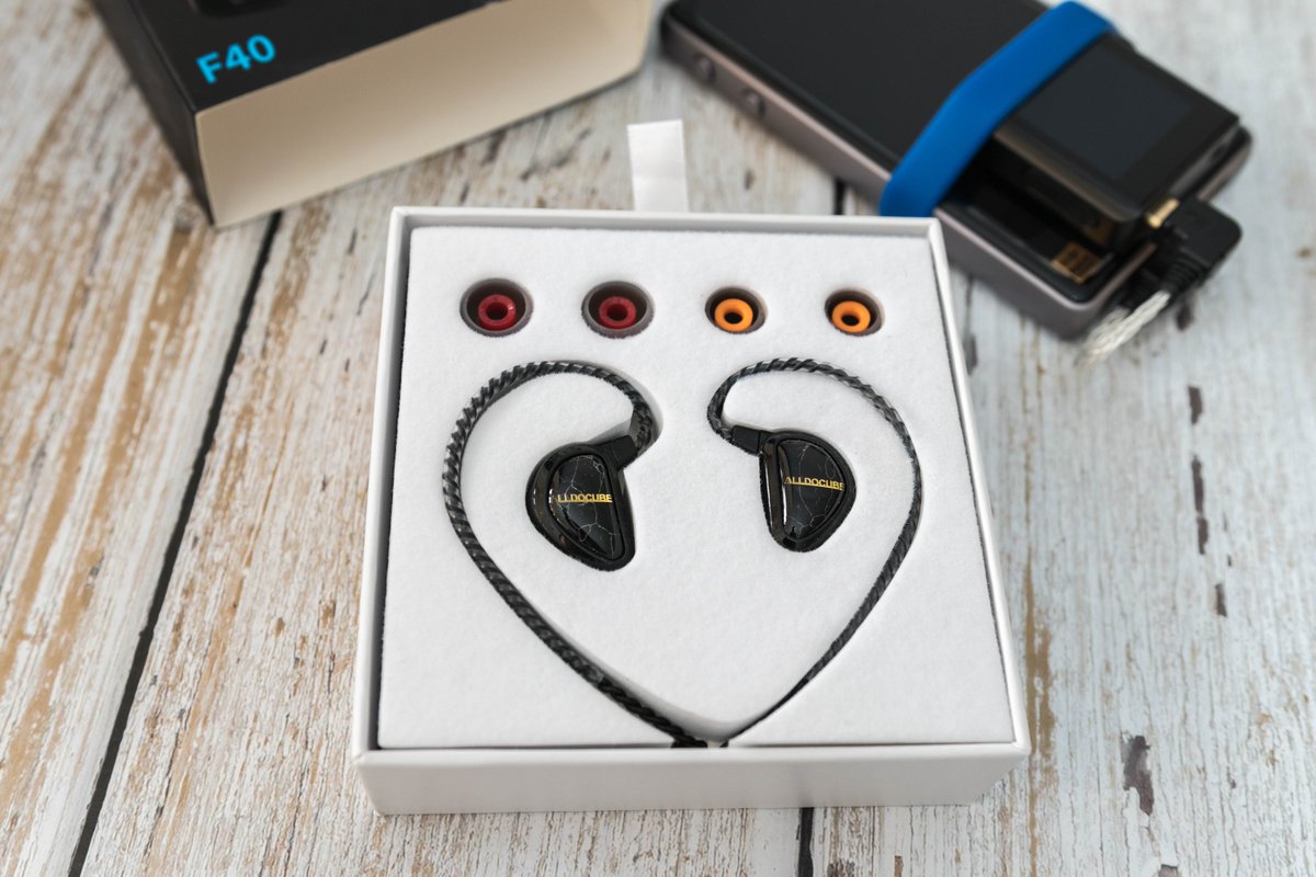madatchase's tweet photo. Just unboxed my dream wireless earbuds! The packaging was so sleek and the product feels premium—worth every penny, can’t wait to test them on my morning runs! https://t.co/uUDwwNakdY