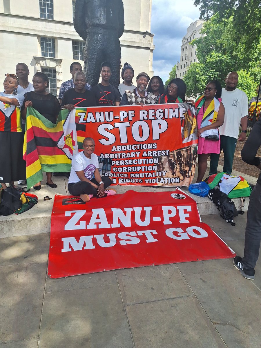 DicksonChikwiz3's tweet photo. Zimbabwean Flags 🇿🇼 are in distress as shown displayed upside down!
It is a day of sombre reflection. 
Our hearts are heavy with the pain of the suffering citizens, human rights abuses, crisis of governance, and the most controversial CAB3.
#NoToCAB3
#HumanRights
#Zimbabwe https://t.co/8NMdRGwalY