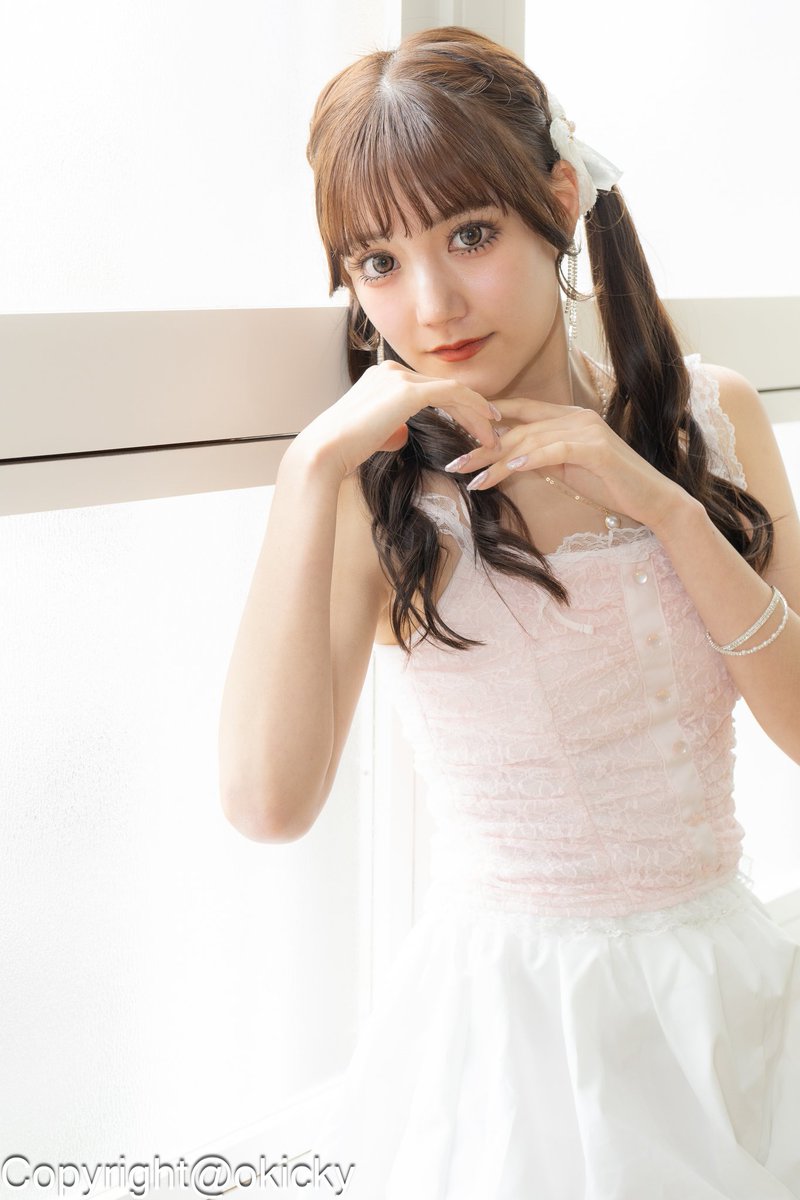 okicky's tweet photo. お久しぶりの撮影。
アイドルコーデ、So Cute😊😊でした👍
(その５)
@hibikiyomori 
@derlangertweet https://t.co/cMYSbhSA2F