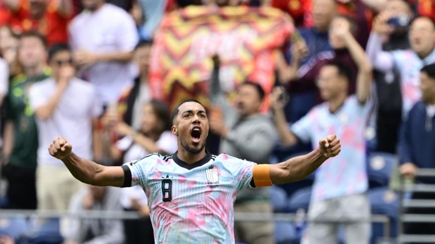 sachatavolieri's tweet photo. Je parlais de la MANIÈRE avant le match. 

C’est exactement ça que je voulais voir dans les attitudes. 

On sort un miracle qui va nous booster pour le reste de la compétition. 

On a gagné +1000 d’XP en mental. 

Ce match DOIT être fondateur du renouveau.

BRAVO LES DIABLES !! #BELSEN