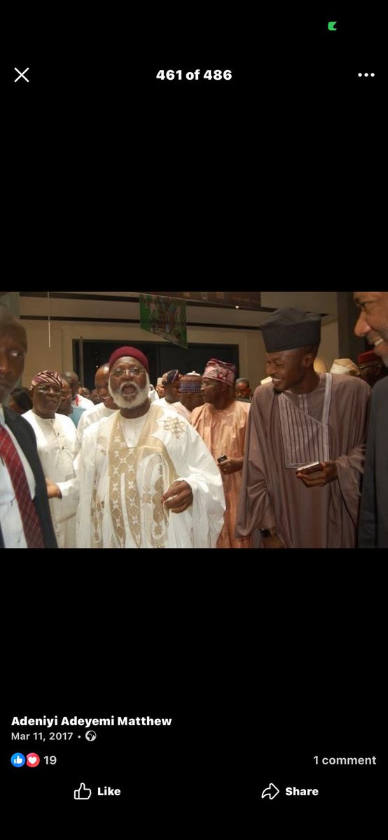 oMoTonsore's tweet photo. This guy served in 2015, how did he get so much access. This is not looking good. Walahi 🤦🏾‍♀️🤦🏾‍♀️ https://t.co/AVMCAYGet4