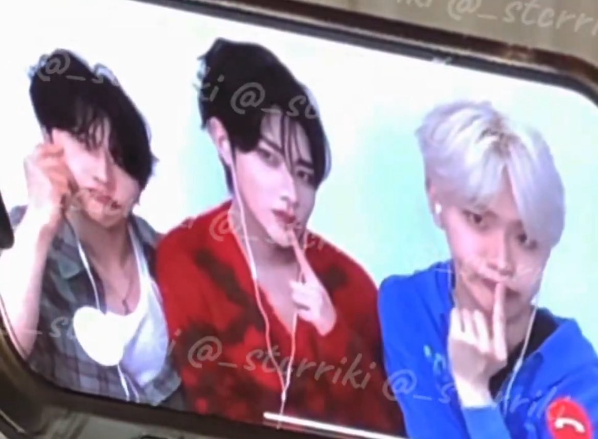 riraeist's tweet photo. when they ask u to aegyo but ur pdh is in serving cunt https://t.co/1AHpNVT1wU