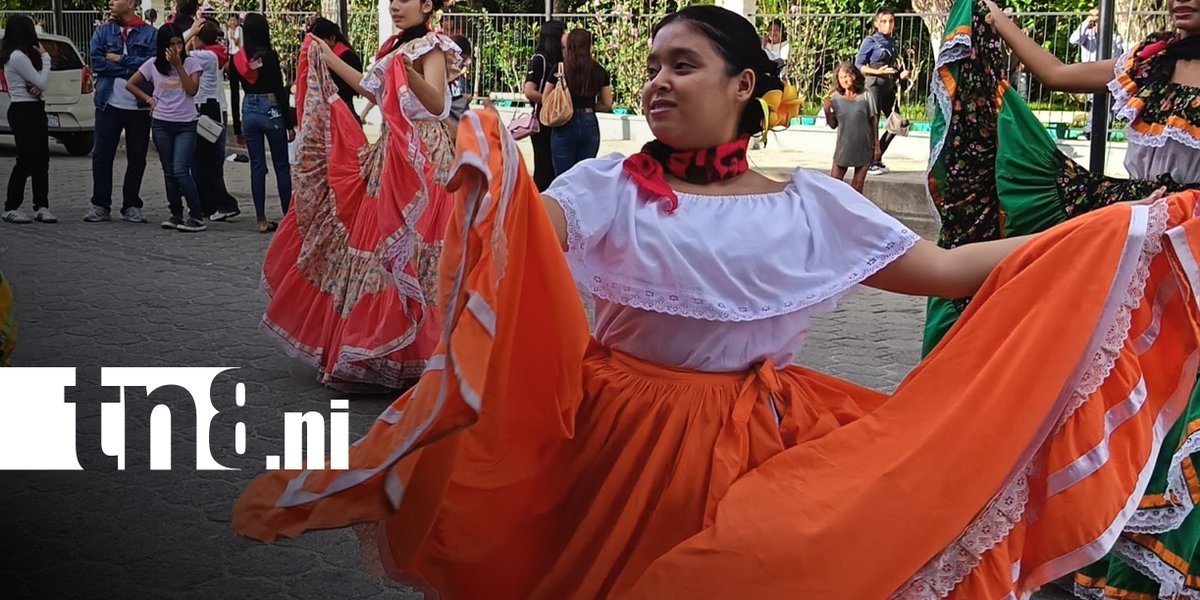 canaltn8's tweet photo. #AHORA| Desde Ocotal familias y comunidad educativa se unen para celebrar la bienvenida del mes de julio , con un desfile de bandas rítmicas y festival cultural.
#Ocotal https://t.co/T4EtXazCRG