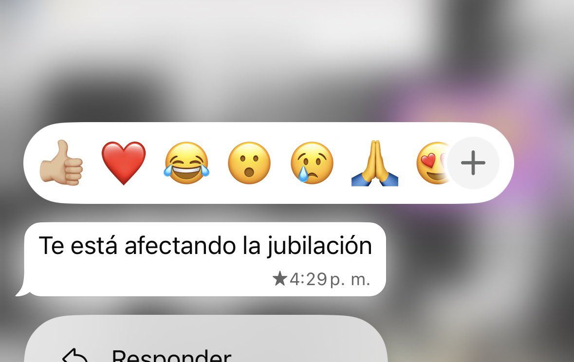 FerEstras's tweet photo. Le dije a mi novio que ya estaba jubilada (renuncie de mi trabajo) y me ha seguido el rollo todo el tiempo jajaja https://t.co/tJb16F7Mbc