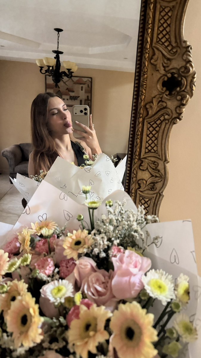 nora_interiano's tweet photo. 🥰 https://t.co/luGMT35z0s