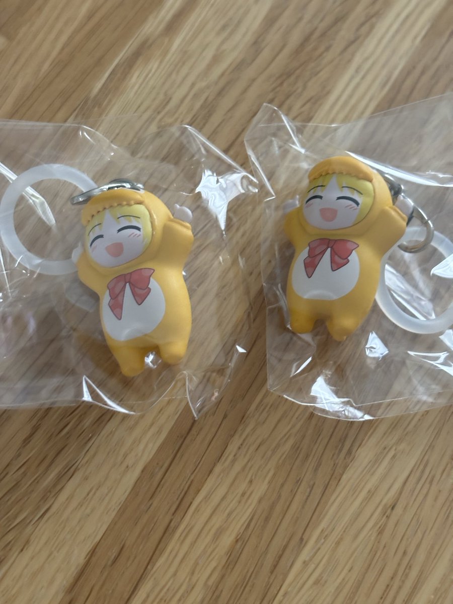 torihiki272's tweet photo. 【交換】 ぼっちざろっく
承認欲求モンスター　ワンポイントチャーム めじるし

【譲】伊地知 虹夏×2 
【求】後藤 ひとり 喜多 郁代

郵送にて交換希望です。
お心当たりのある方いらっいましたらお気軽にお声かけください。 https://t.co/uqEXSzEG0I