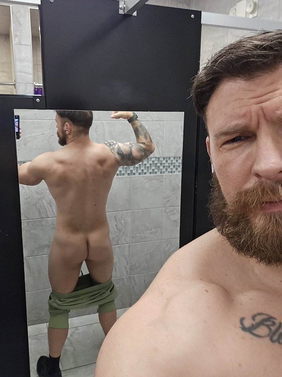 bedxxfit's tweet photo. Working on those Glutes! https://t.co/Vdsuyqlv9F