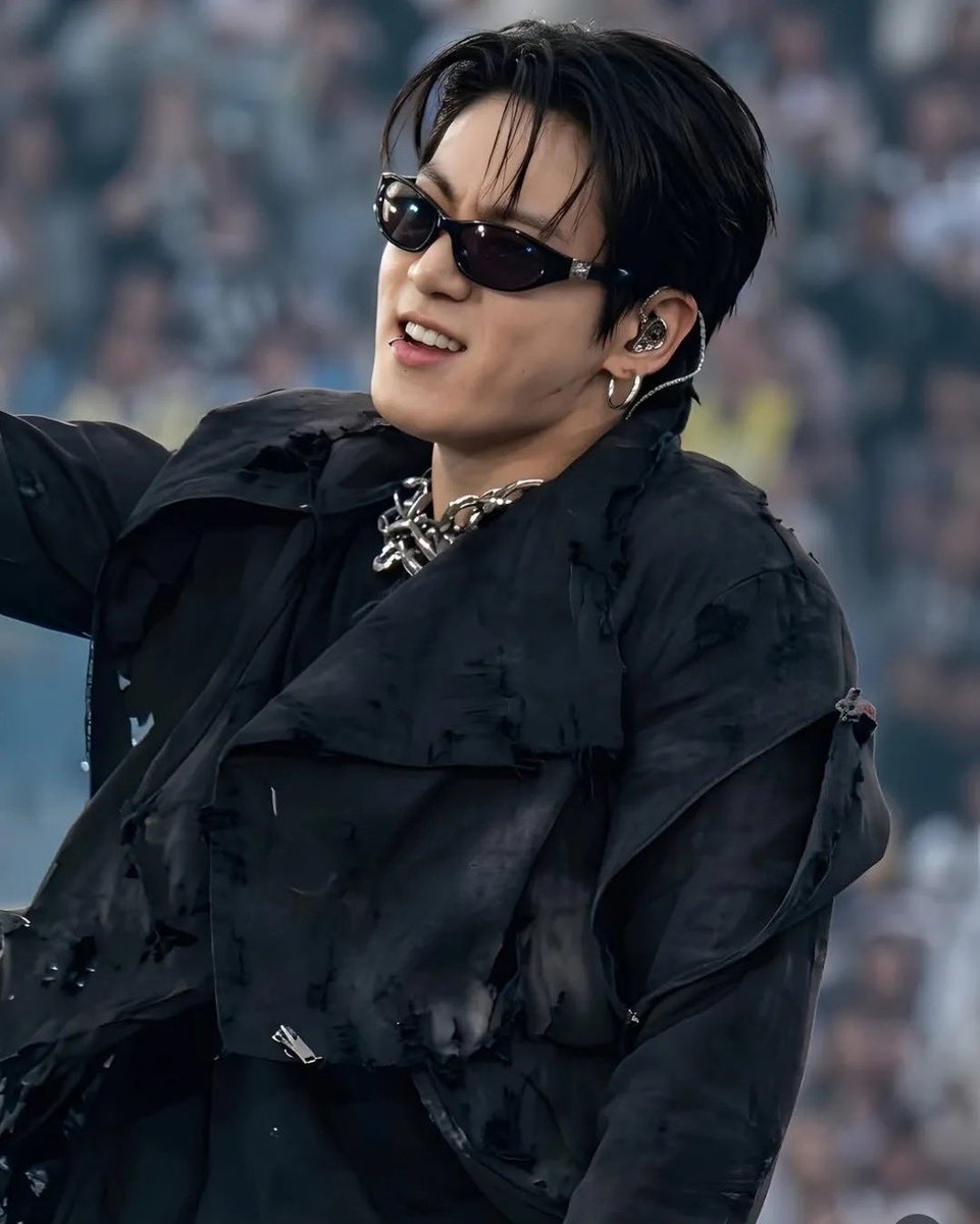 di0rxcslv's tweet photo. #JUNGKOOK_WORLDTOUR https://t.co/YknkFuNdJs