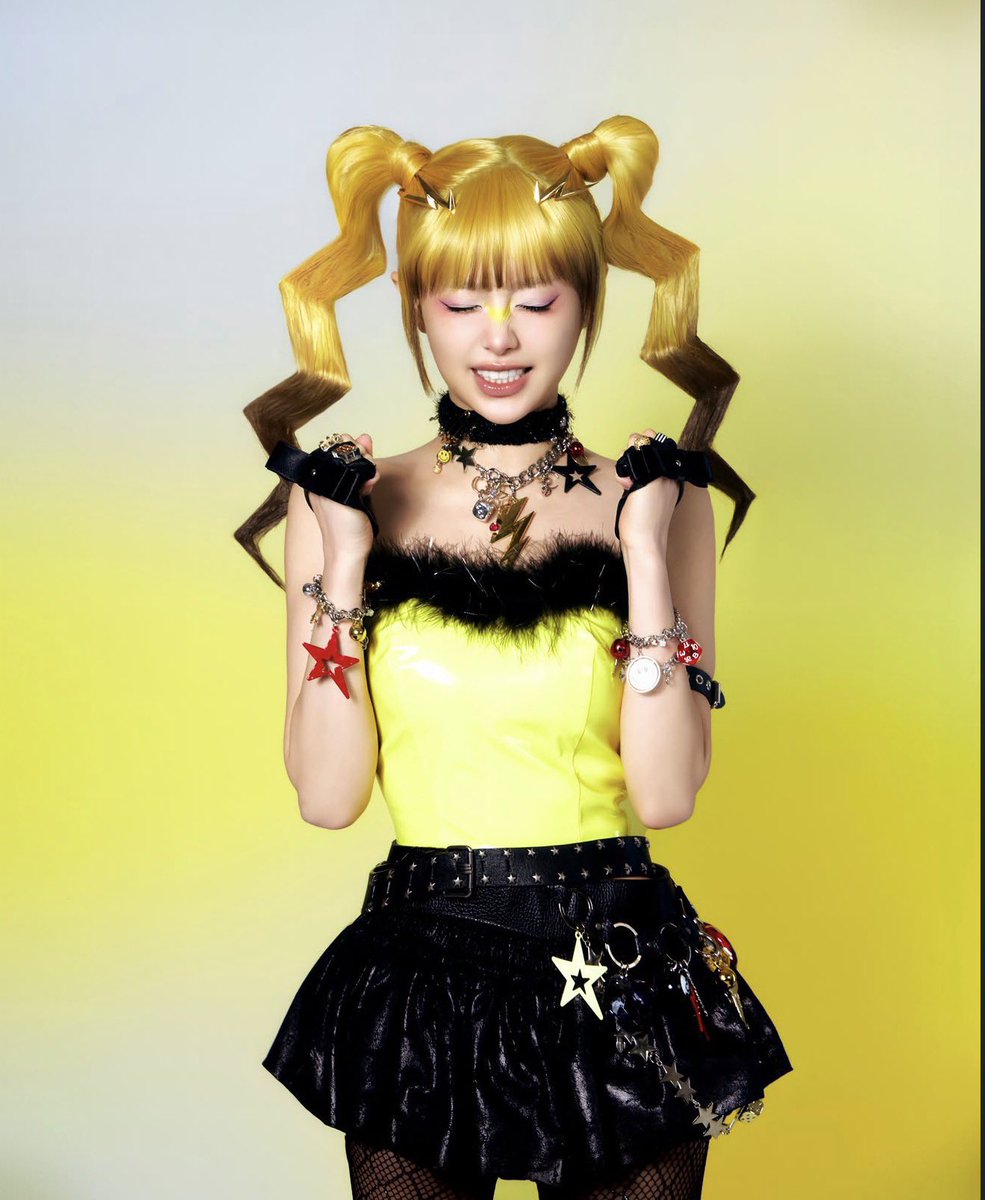 MrsPattyCakes83's tweet photo. Chuu x Pokemon photo shoot.. I guess we can call her PikaChuu 😭😍🩷🥹🥺 https://t.co/6KCVkHIQG8