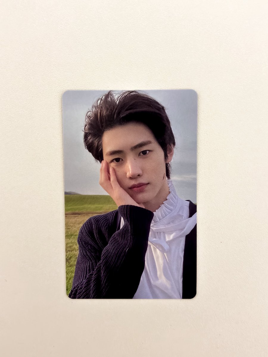 dojaejungirl's tweet photo. feedback MAIS QUE POSITIVO pra minha diva dai @yufancore que sempre salva nas minhas prios trazendo na caixinha dela! processo de compra 100% incrível e confiável, veio bem embalado e cheio de mimos lindos amei muito! 🤍 https://t.co/56gYTdwQcn
