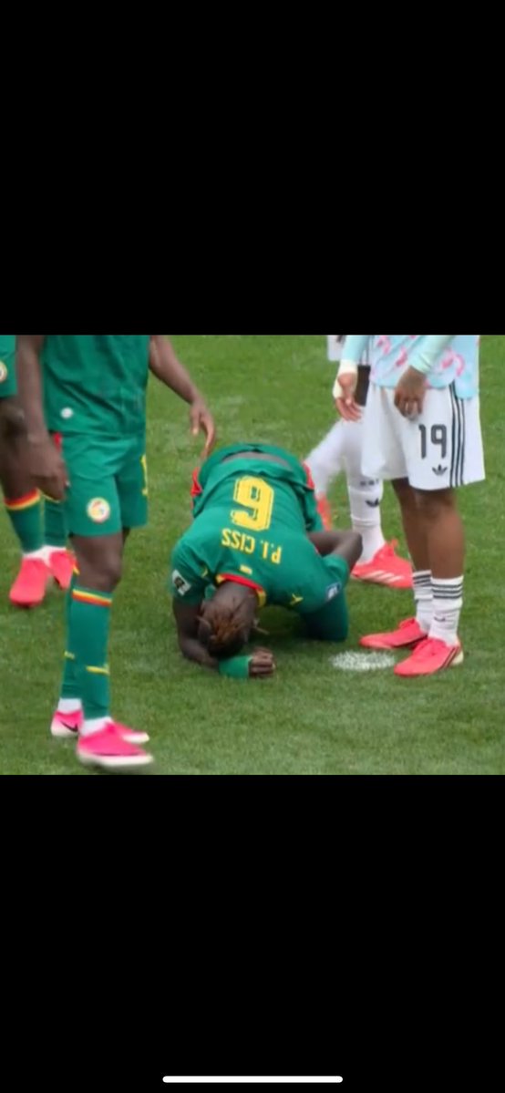 amine 🇲🇦⭐️⭐️ tweet media
