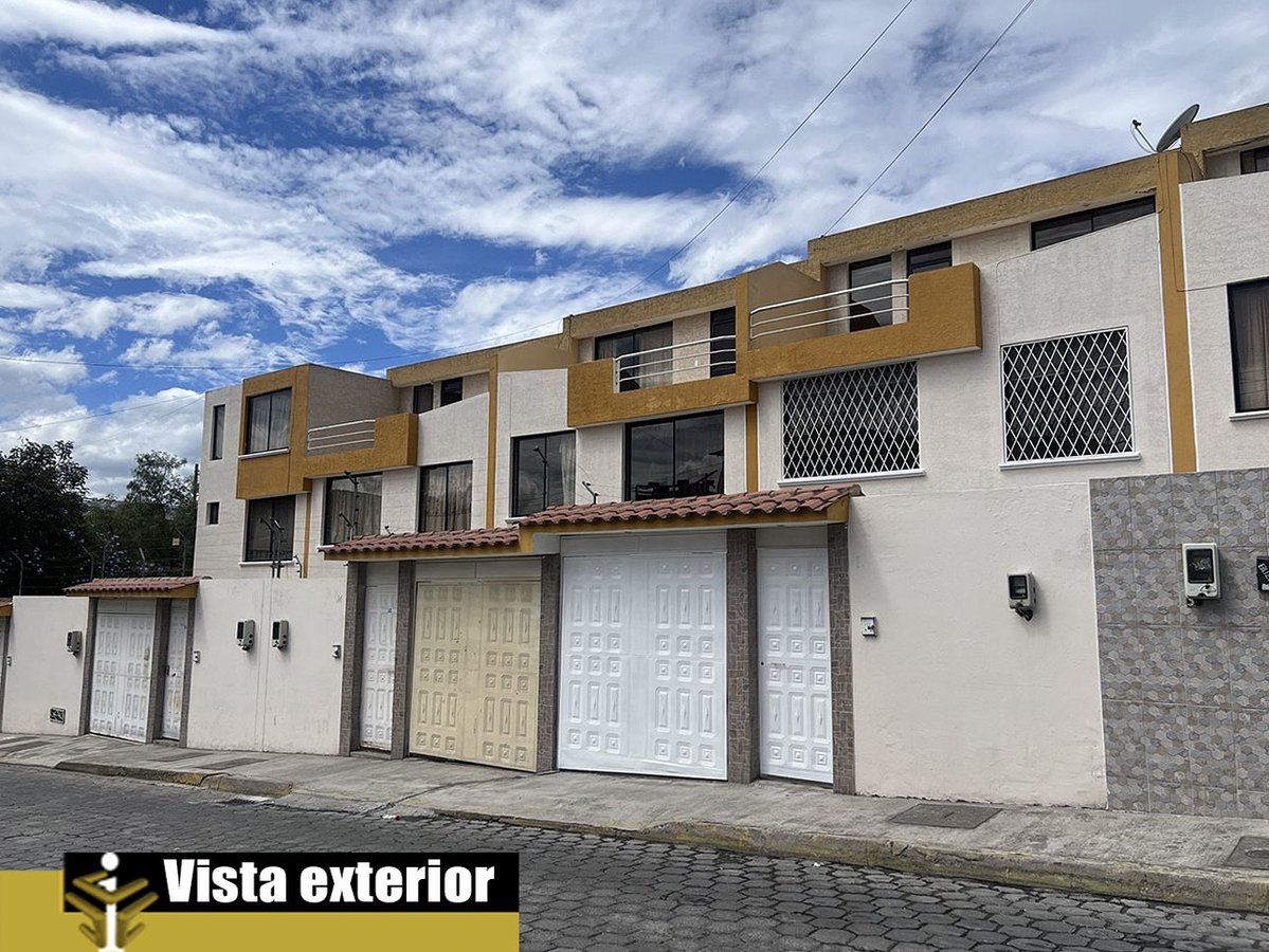 CONEXION9's tweet photo. #casa de #arriendo en #Pomasqui de 4 dormitorios, 2 Parqueaderos , 183m2, en conjunto da a la calle San José .
✅ Precio $420 https://t.co/bX7tBVbKs5